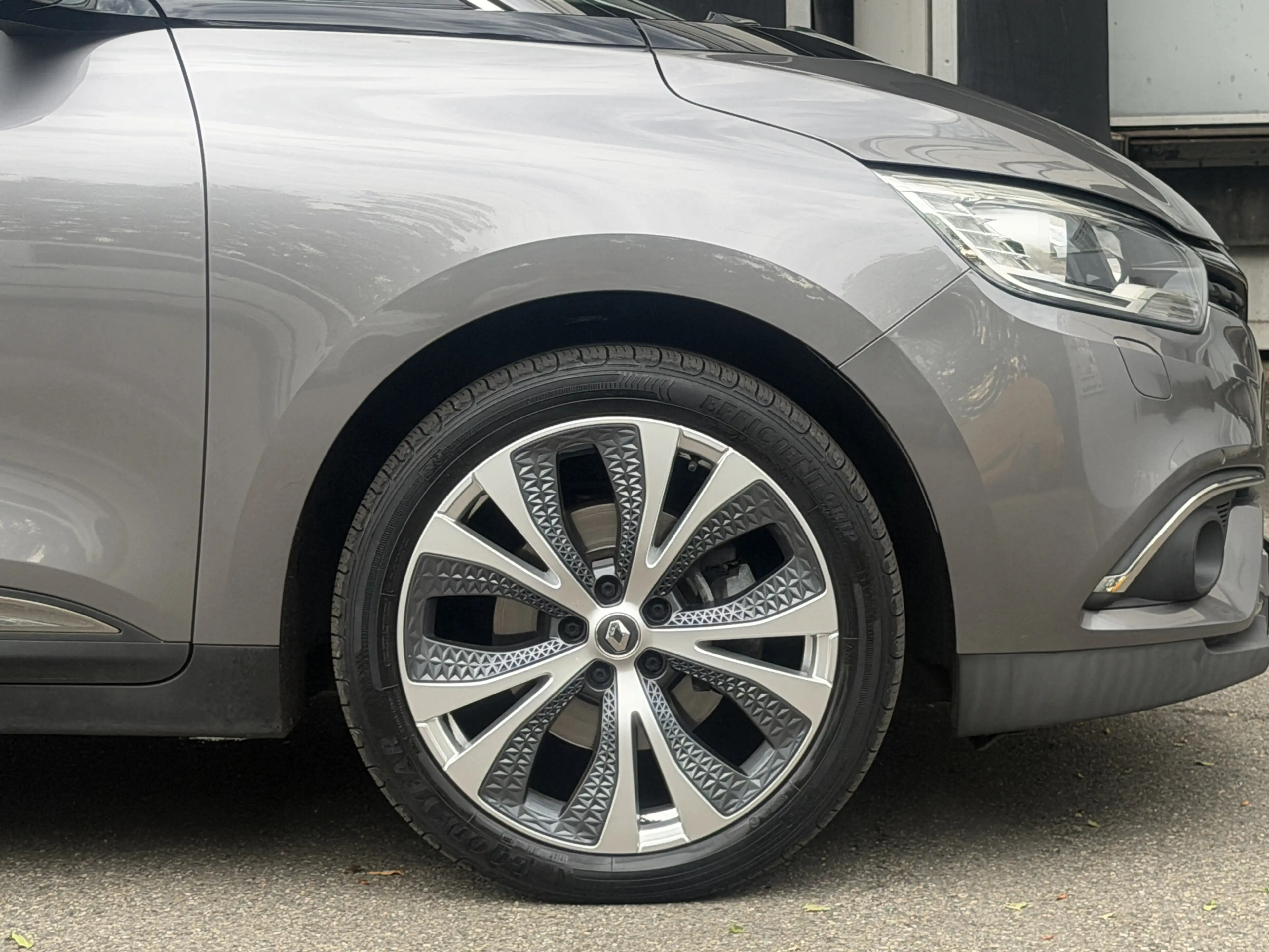 Renault Scenic Grand Intens Bi-Xenon Pano Tempomat Navi — photo 29