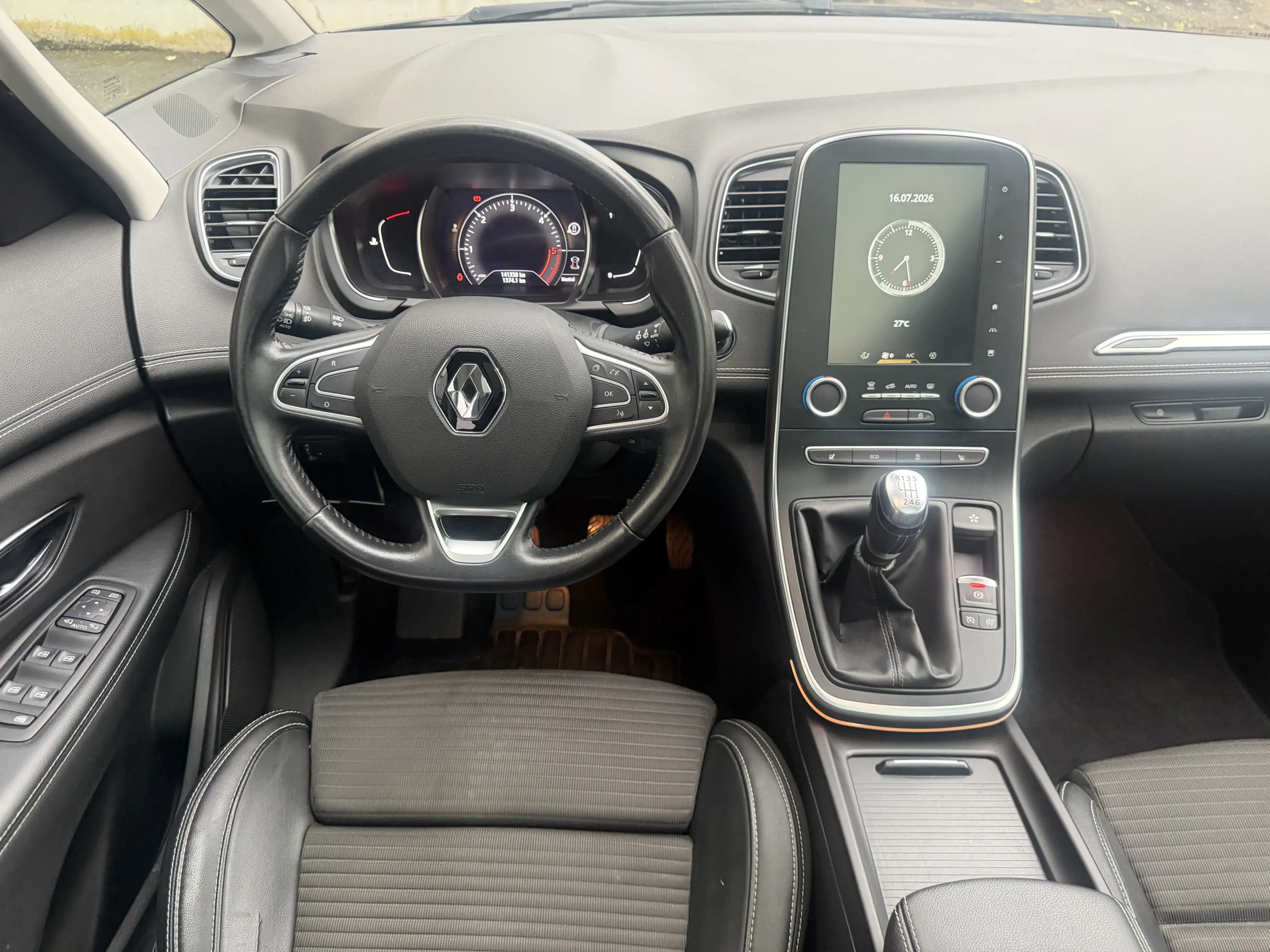 Renault Scenic Grand Intens Bi-Xenon Pano Tempomat Navi — photo 17