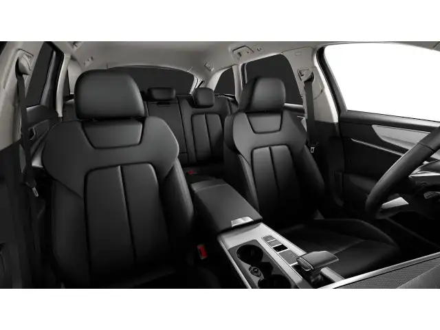 Audi A6 view 7