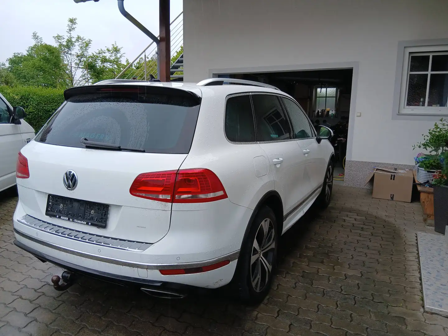 Volkswagen Touareg Touareg V6 TDI R-Line, 3000 ccm Weiß - 2