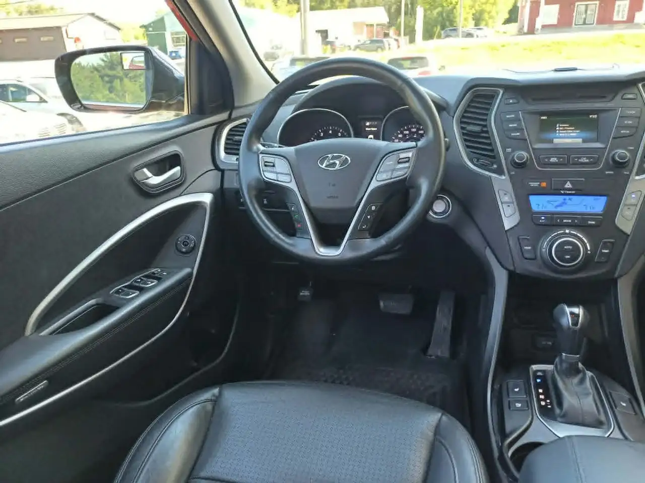 Hyundai SANTA FE photo Hyundai SANTA FE