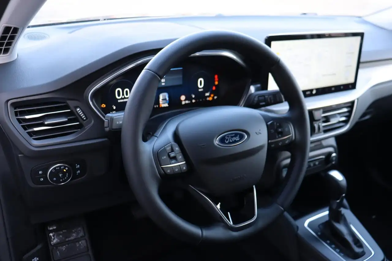 Ford Focus Titanium X 1.0 EcoBoost 4,99% FIN* 15