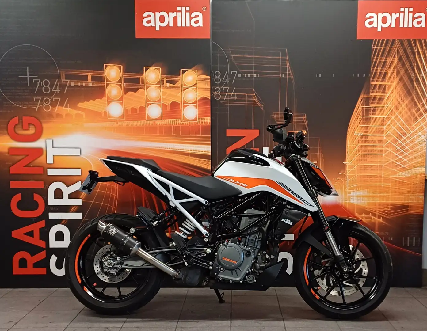 KTM 390 Duke Blanc - 2