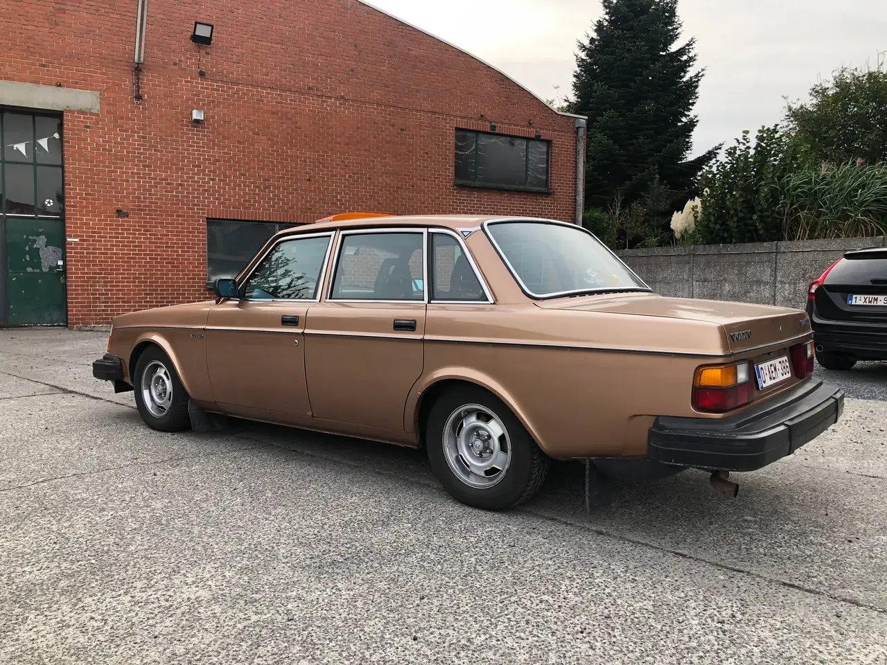 Volvo 244 GLE, foto 2