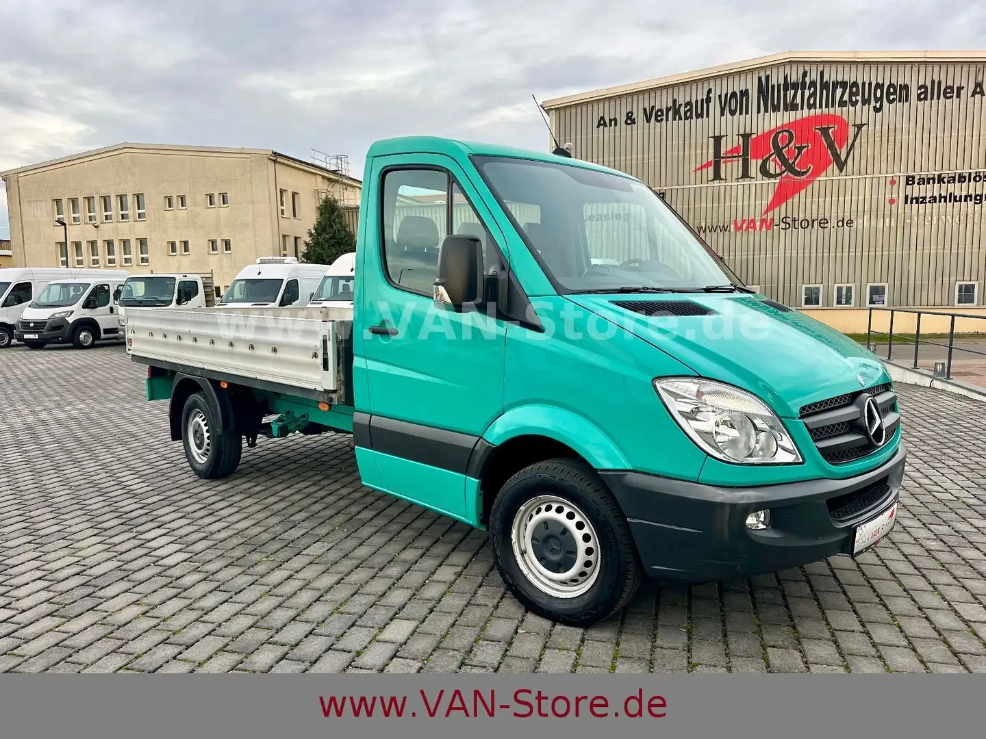 Mercedes-Benz Sprinter 313 Pritsche KLIMA/3 SITZE/SHZG/AHK2.0T Grün - 1