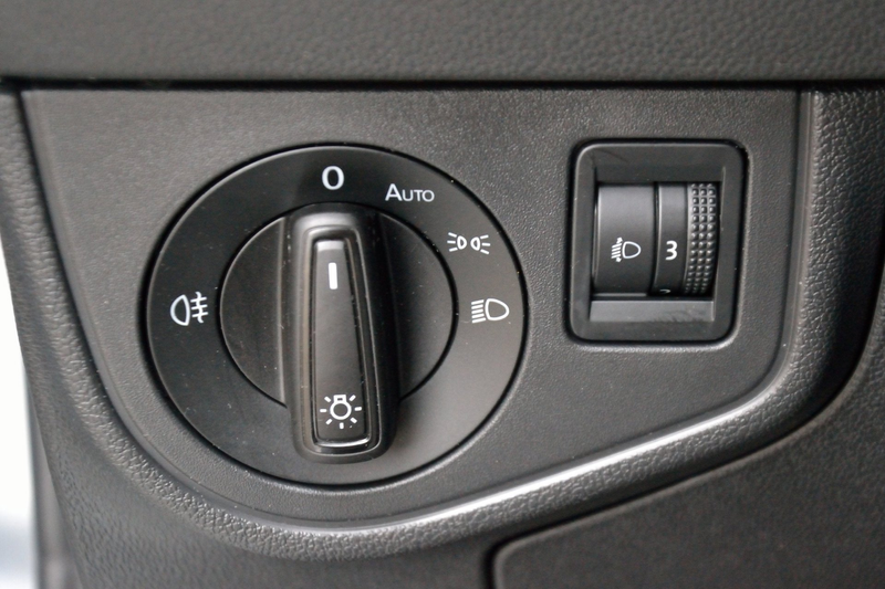 Volkswagen Taigo 1.0 TSI Life | Navigatie | Adaptive Cruise Control — photo 20