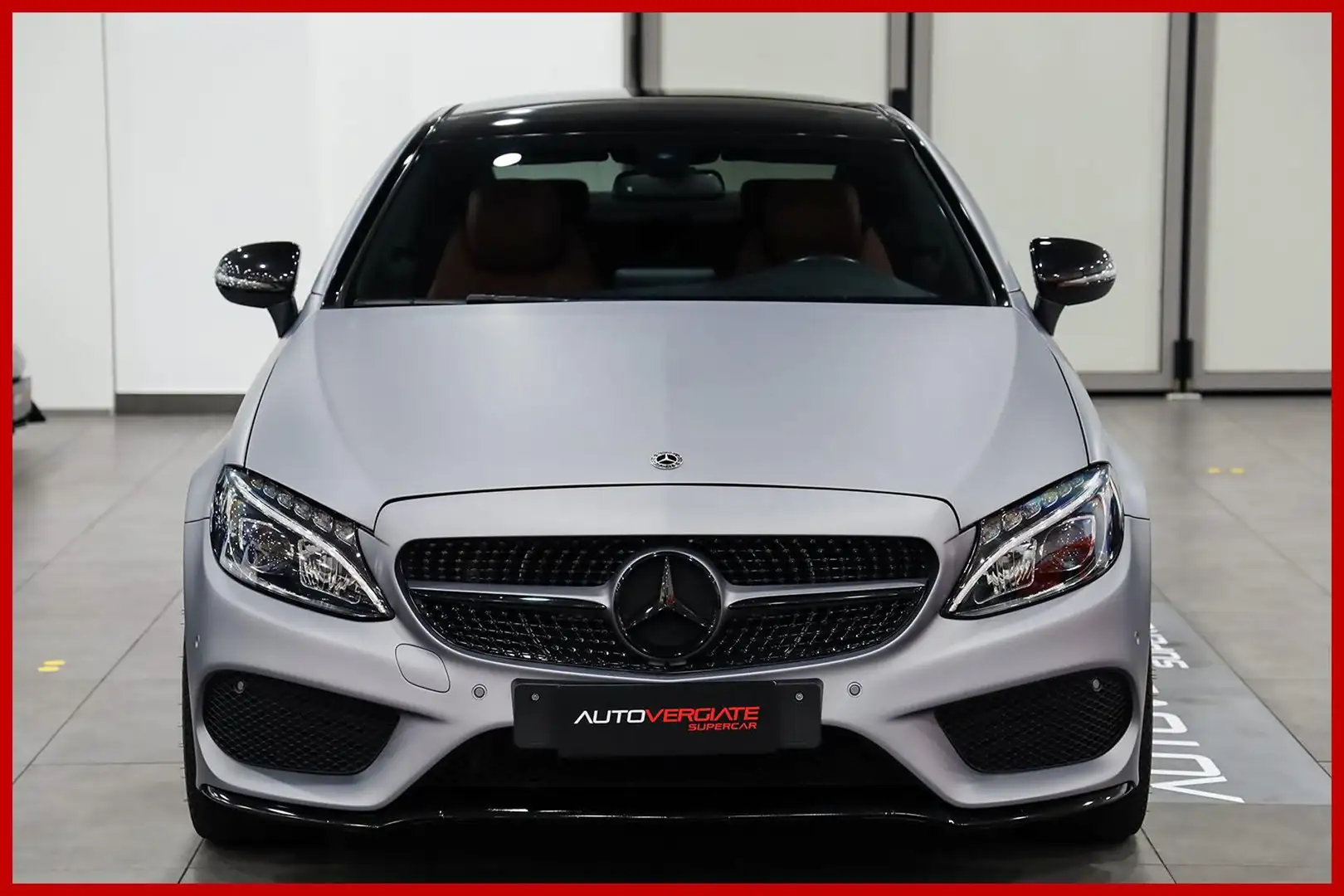 Mercedes-Benz C 300 AMG LINE| Gris - 2