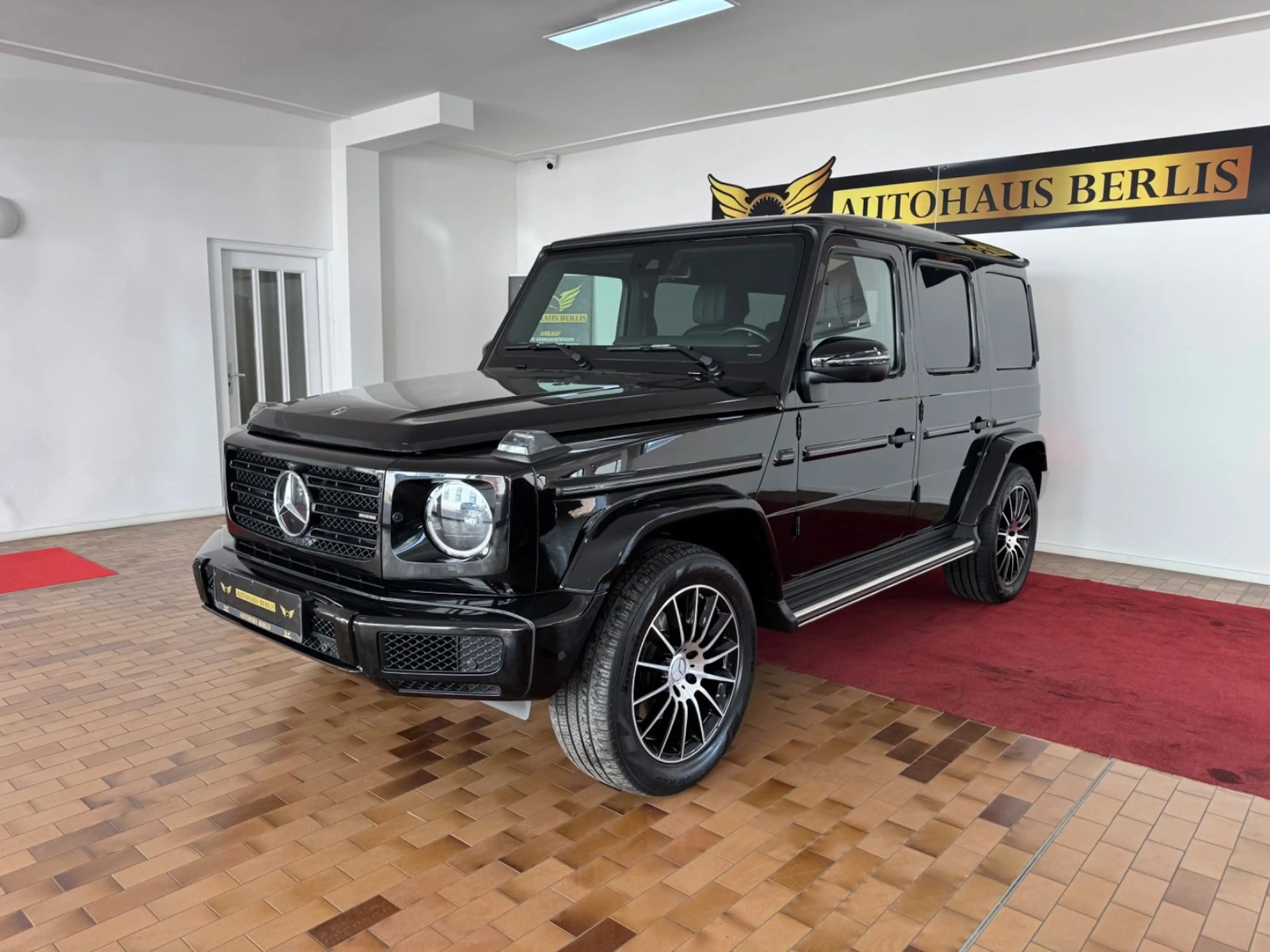 Mercedes-Benz G 350 G350D Station/AMG LINE/NIGHT PAKET/ — photo 6