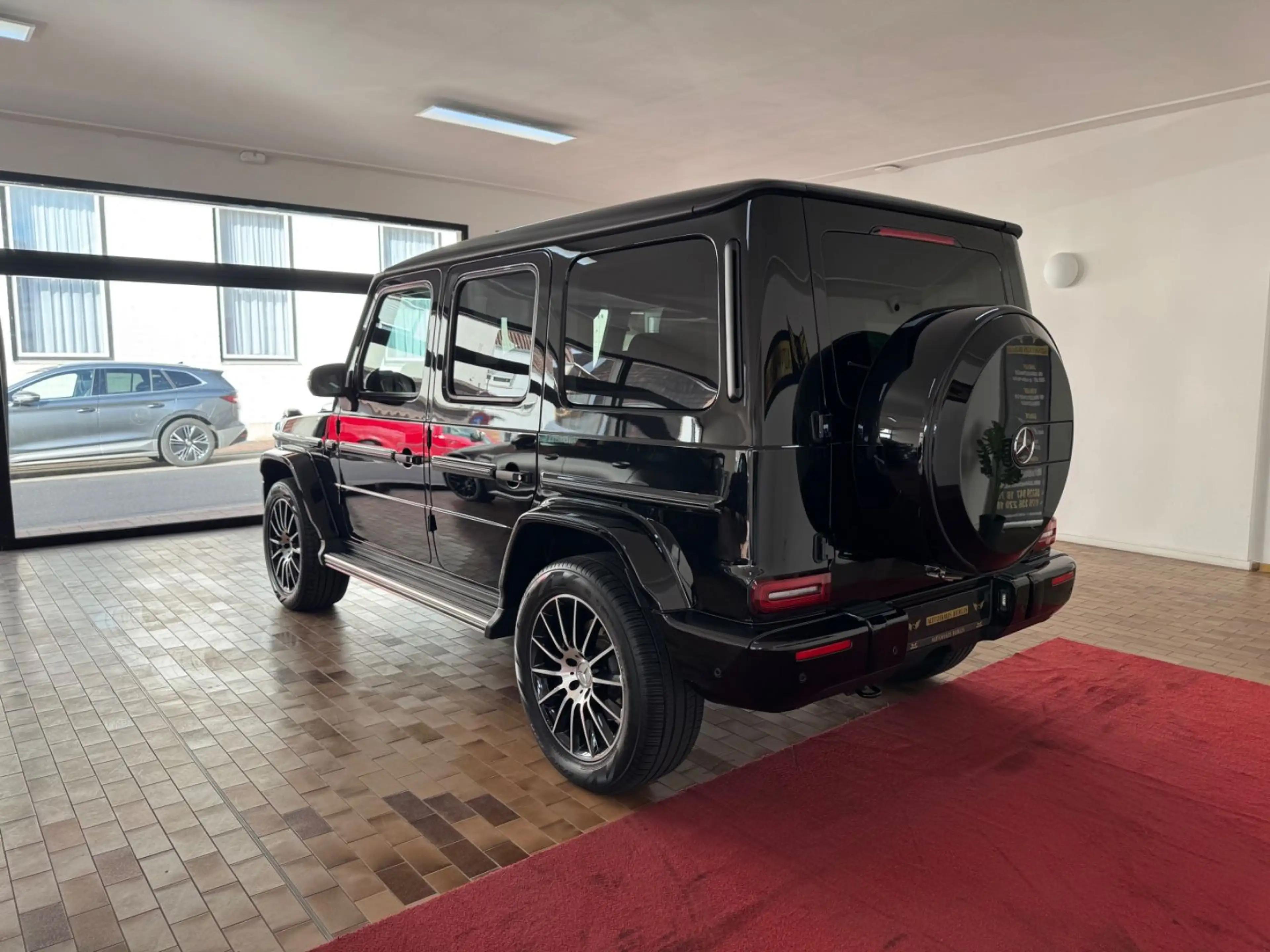 Mercedes-Benz G 350 G350D Station/AMG LINE/NIGHT PAKET/ — photo 8