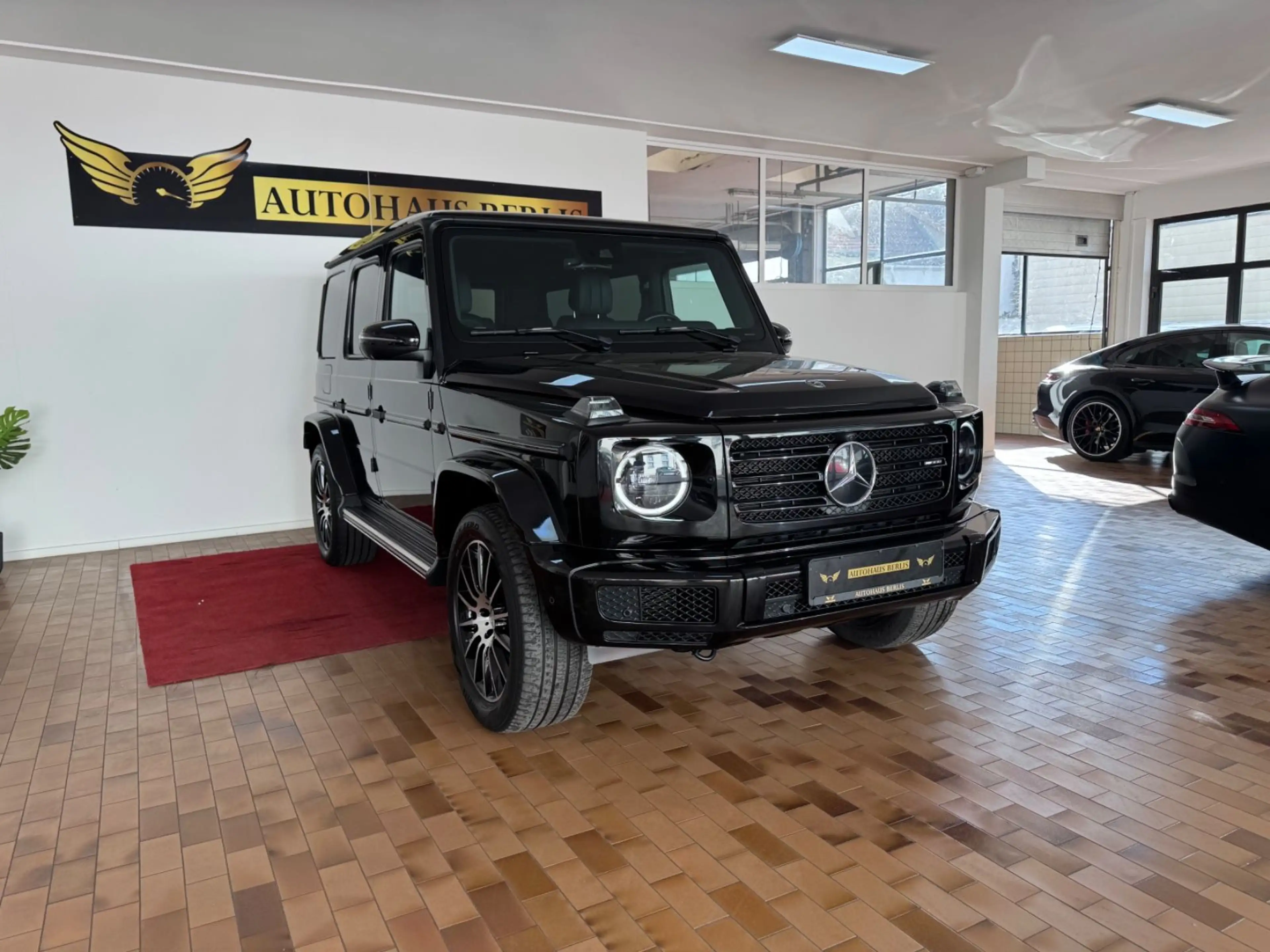 Mercedes-Benz G 350 G350D Station/AMG LINE/NIGHT PAKET/ — photo 14