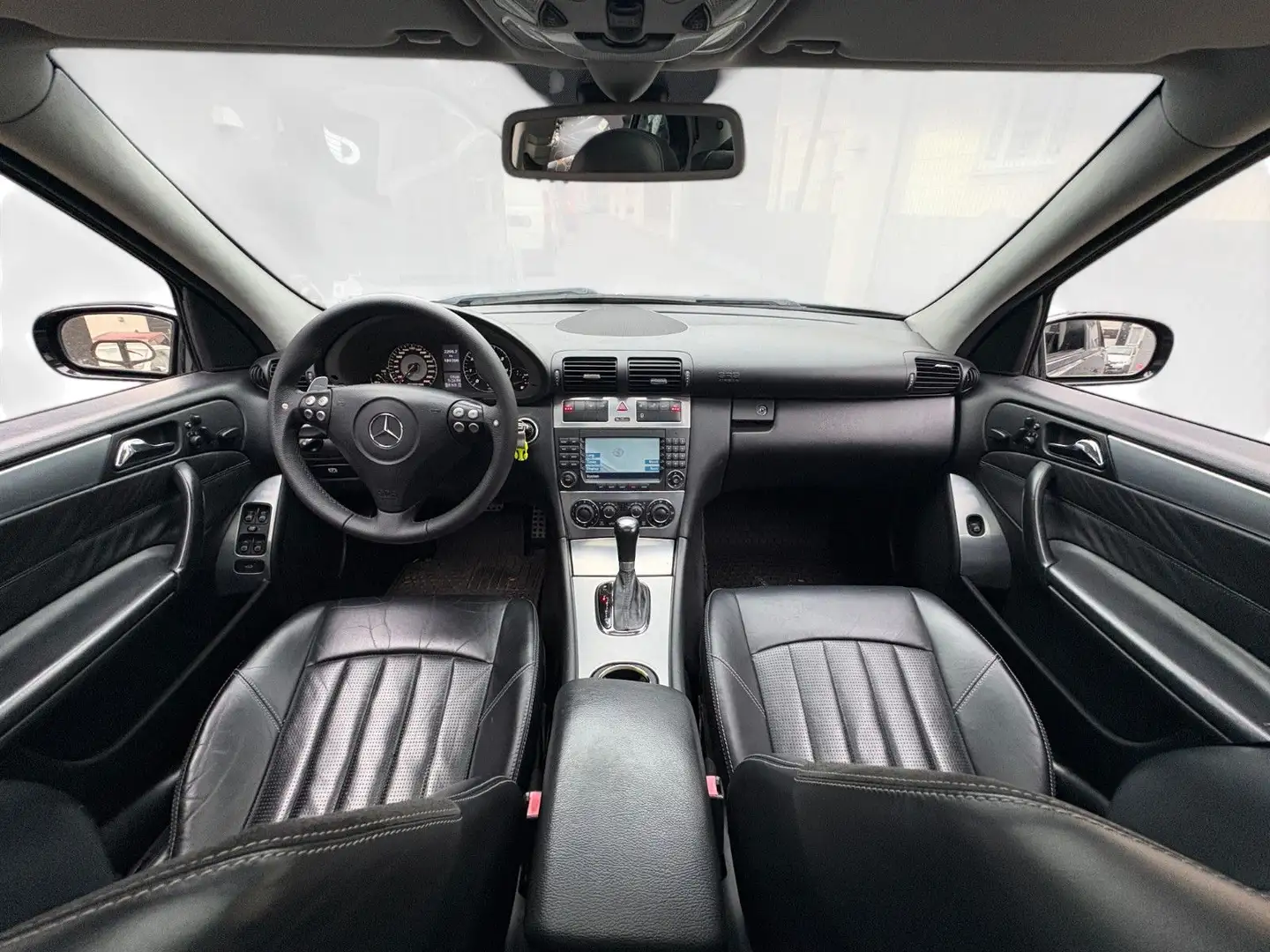 Mercedes-Benz C 55 AMG Limousine Black Vossen 19" Xenon Origin Zwart - 2