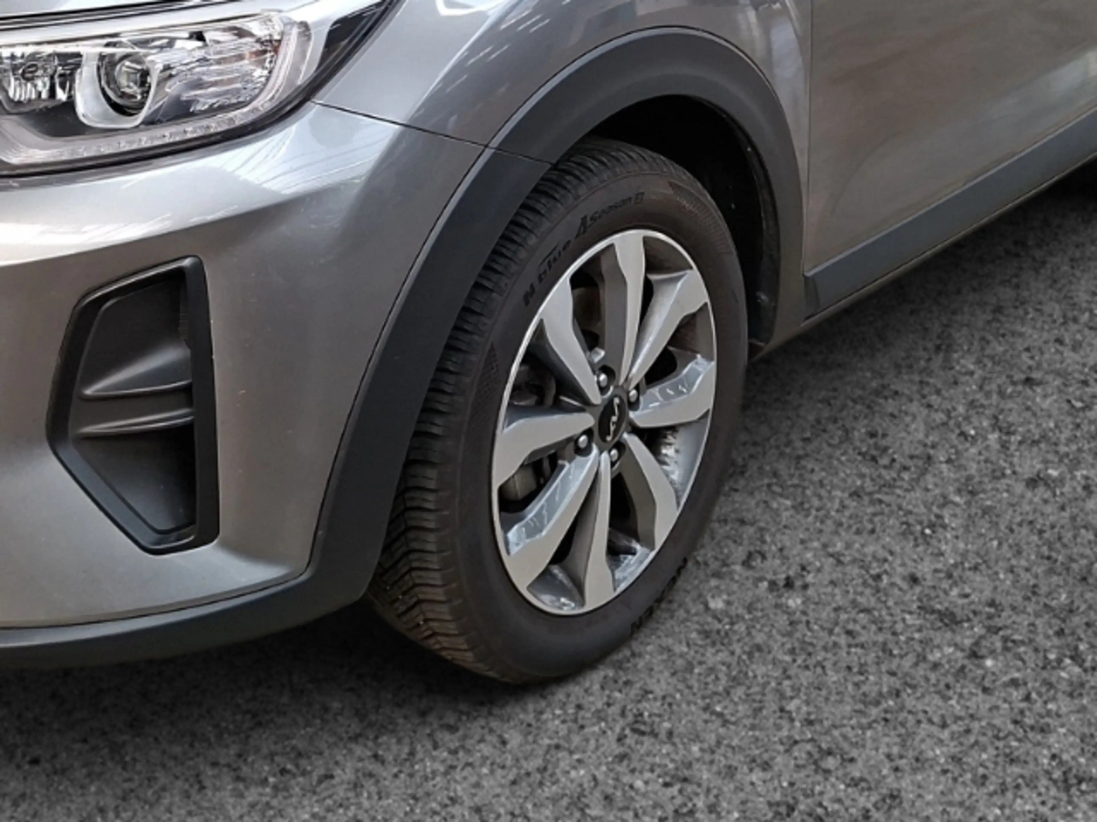 Kia Stonic Vision 1.0T NAVI,SITZHZG,KAMERA,PDC,CARPLAY — photo 12
