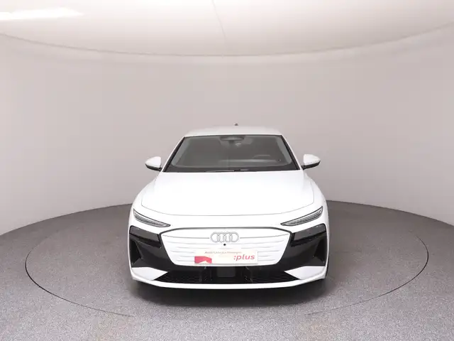 Audi A6 view 3