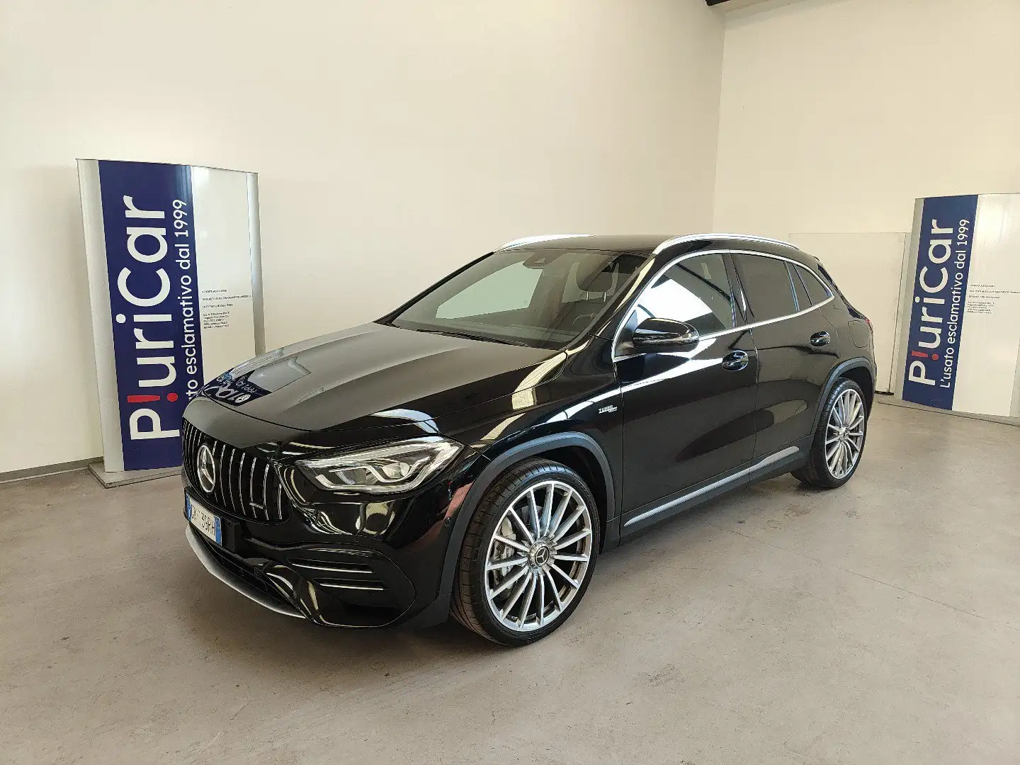 Mercedes-Benz GLA 35 AMG 4Matic 306cv auto Navi FariLED Cruise Cerchi 21 Schwarz - 1
