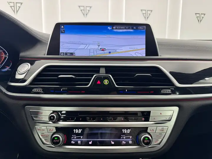 BMW Serie 7 740d xDrive (G11) 2022, foto 18