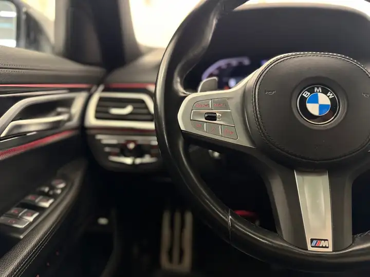 BMW Serie 7 740d xDrive (G11) 2022, foto 14
