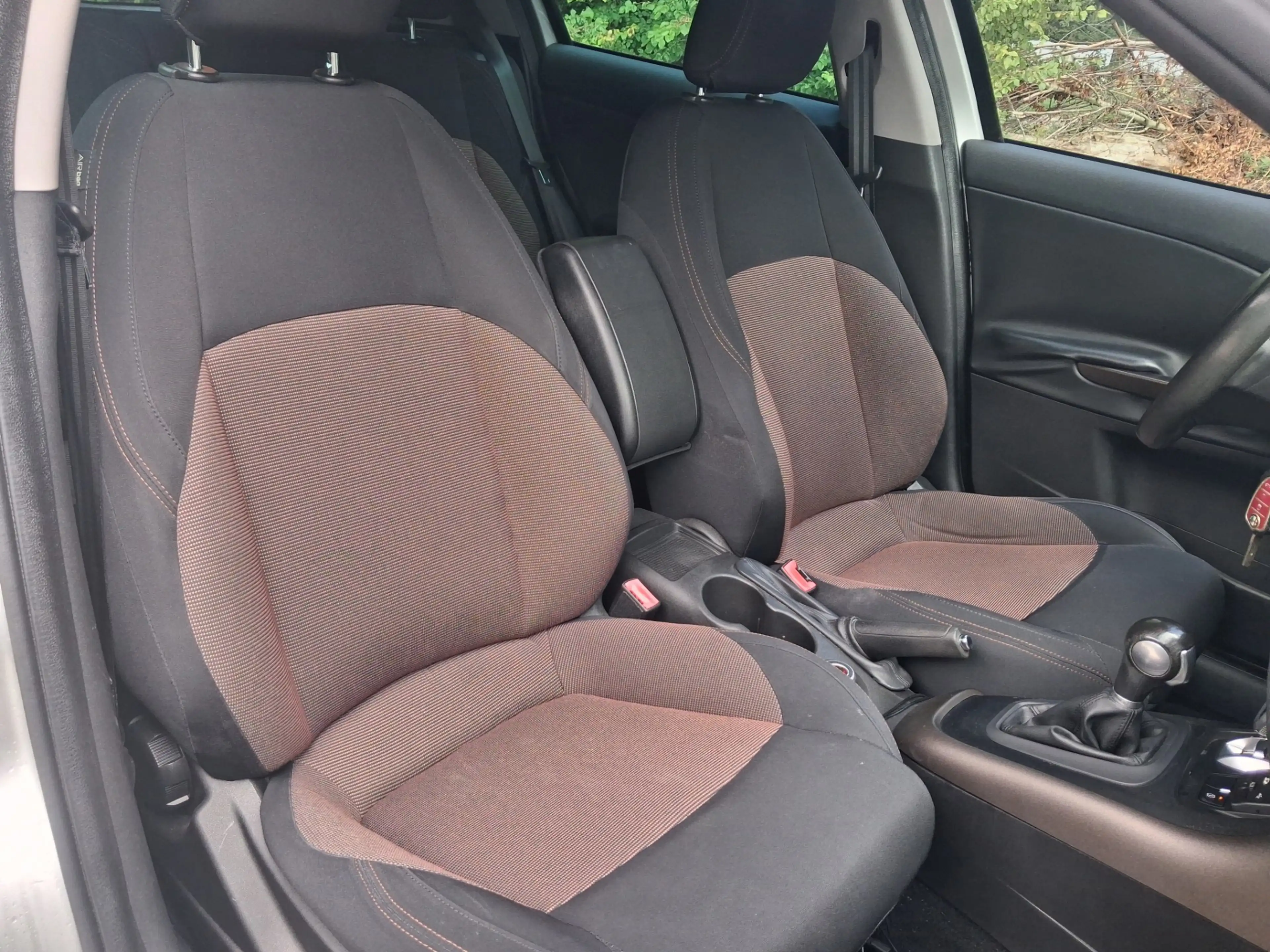 Alfa Romeo Giulietta 2.0 JTDm Distinctive |AUTOMAAT + CRUISE + AIRCO| — photo 9