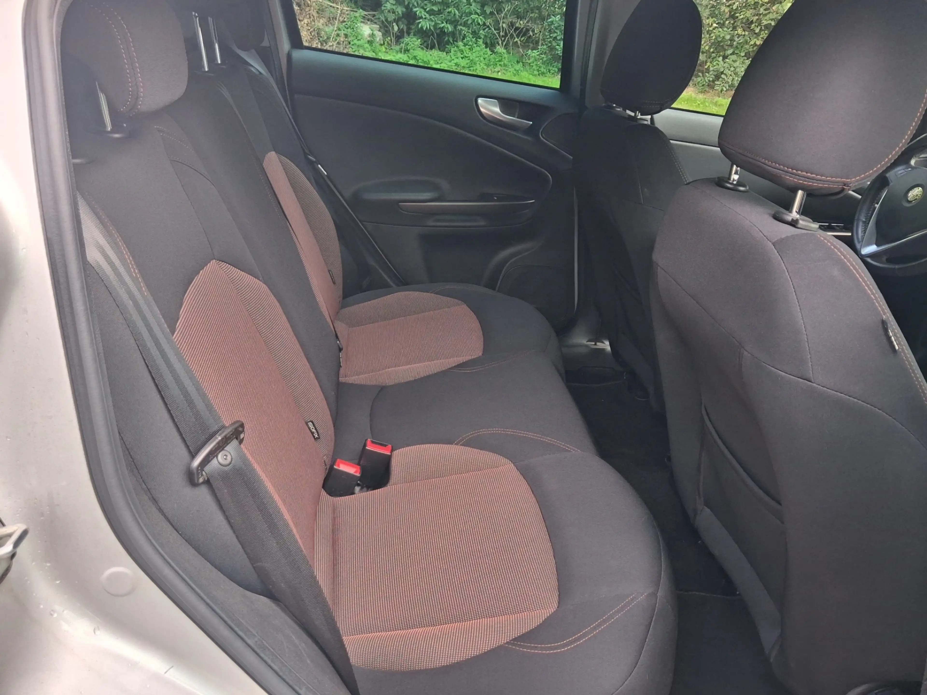 Alfa Romeo Giulietta 2.0 JTDm Distinctive |AUTOMAAT + CRUISE + AIRCO| — photo 11