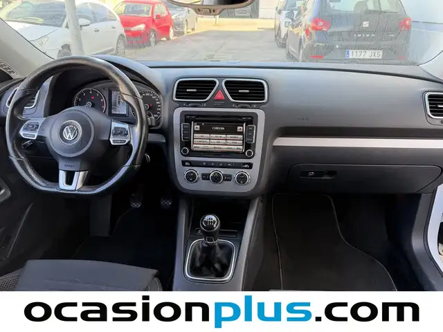 Volkswagen Scirocco view 6