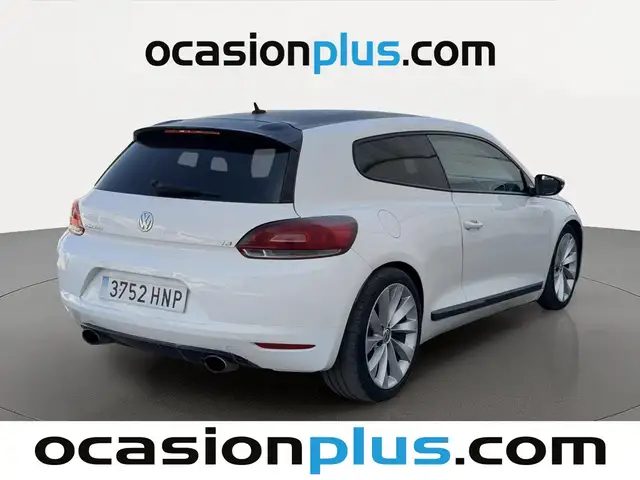 Volkswagen Scirocco view 4