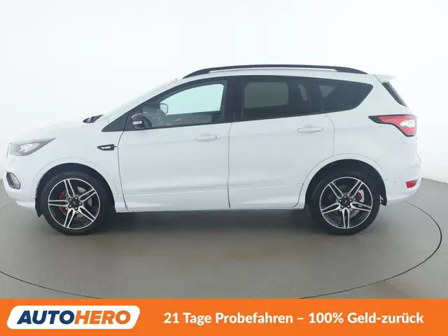 Ford Kuga view 3