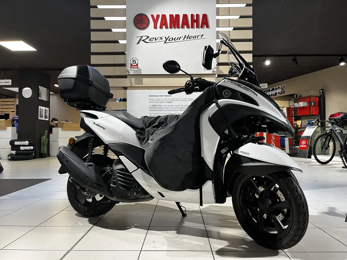 Yamaha TriCity Weiß - 1