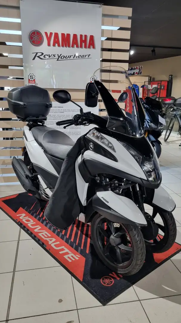 Yamaha TriCity Blanco - 1