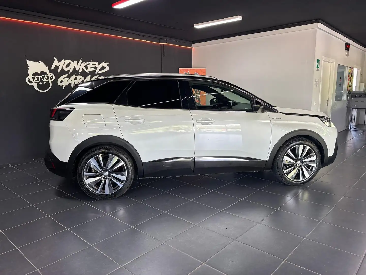 Peugeot 3008 2016 1.6 hybrid4 phev GT 300cv e-eat8 Bianco - 2