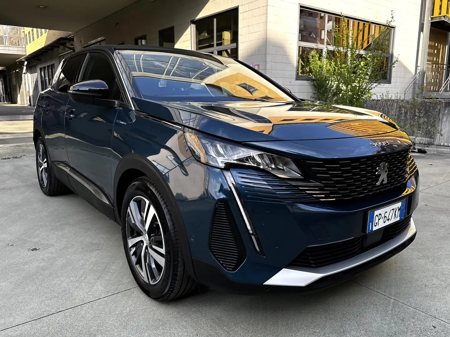 Peugeot 3008 1.6 Hybrid4 PHEV Allure 300 in vendita da Aracars
