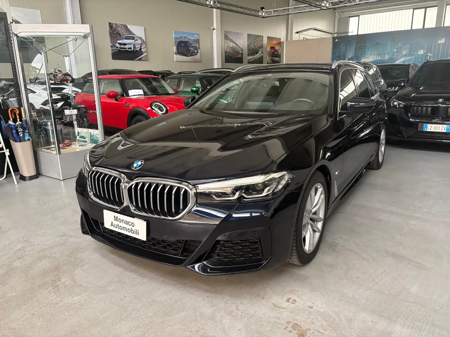 BMW 520 G31 LCI 520d Touring mhev 48V XDrive Msport auto - 1