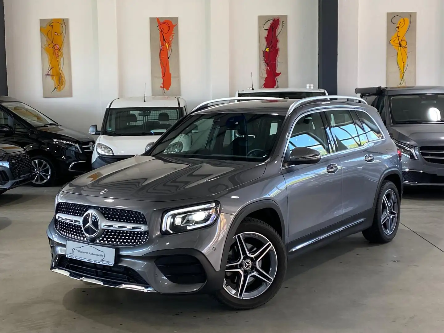 Mercedes-Benz GLB 180 d AMG/MBUX-HighEnd/LED-High/´19/SH/ Šedá - 1