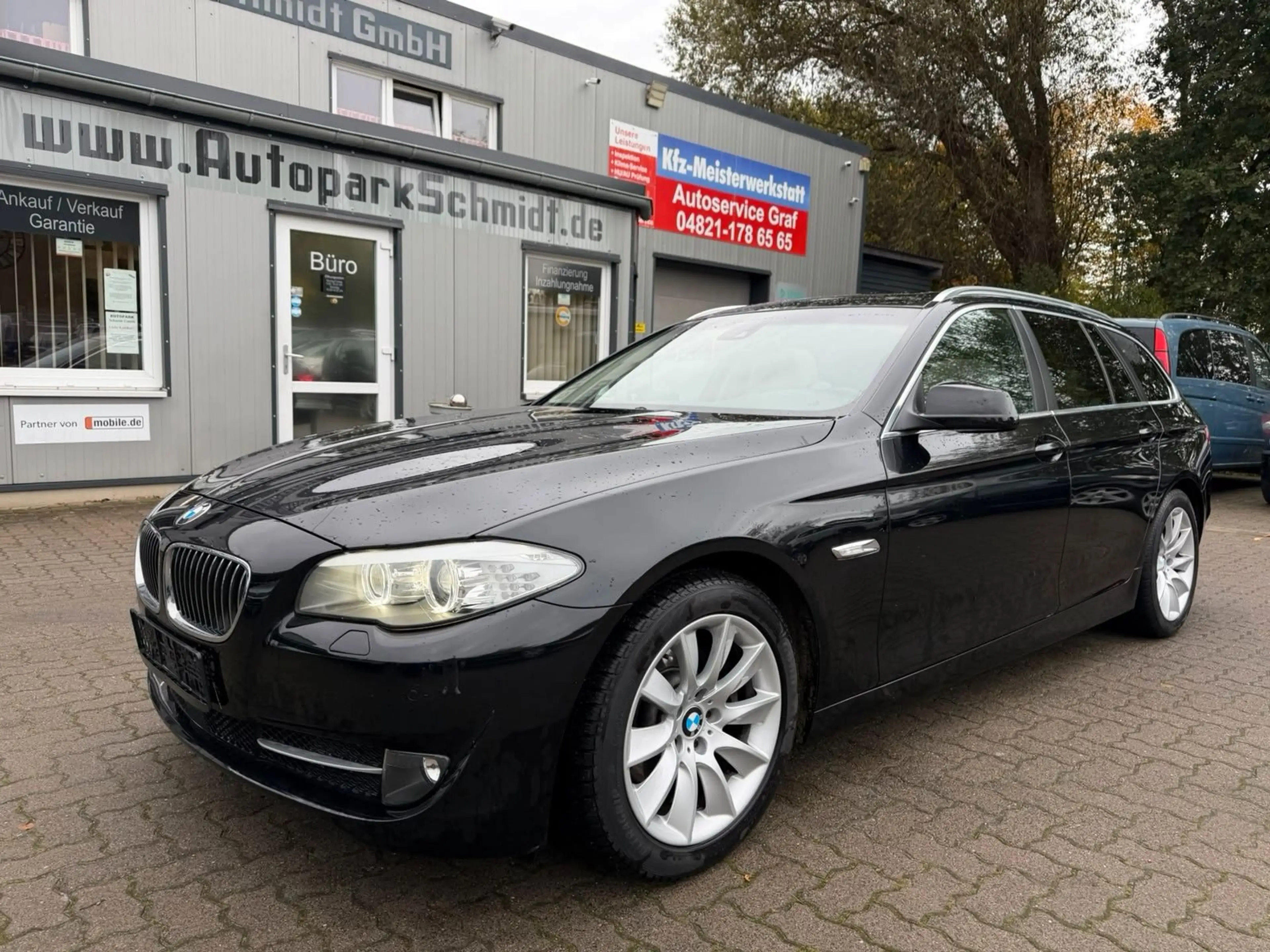 BMW 520 dT AUT°PANO°SZHG°LEDER°RFK°MEMORY°ACC°ALU°SH!