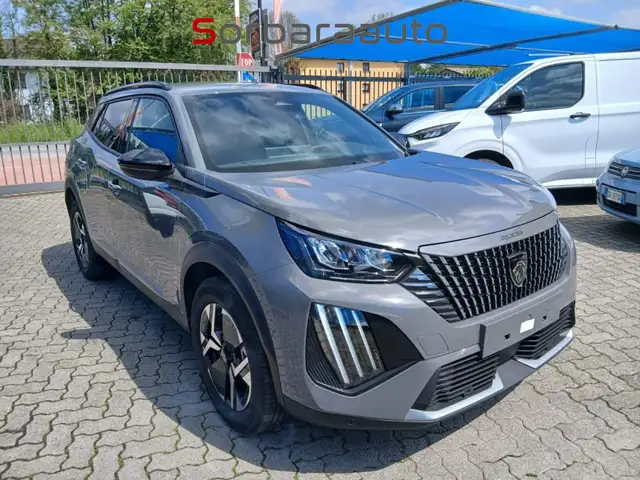 Peugeot 2008 view 4
