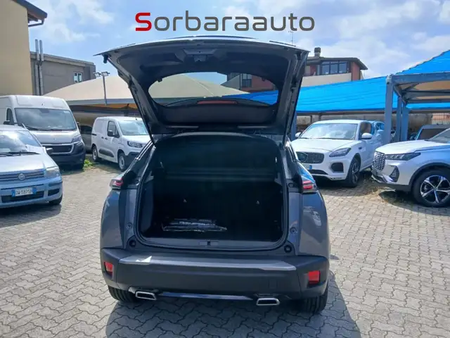 Peugeot 2008 view 10