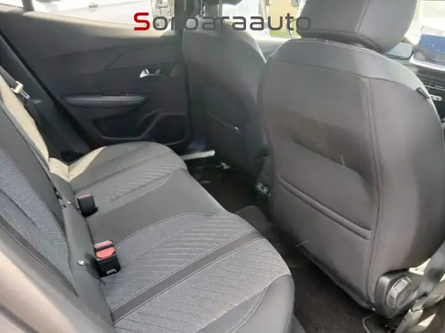 Peugeot 2008 view 15