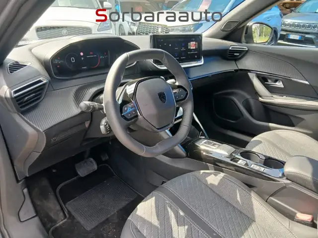Peugeot 2008 view 13