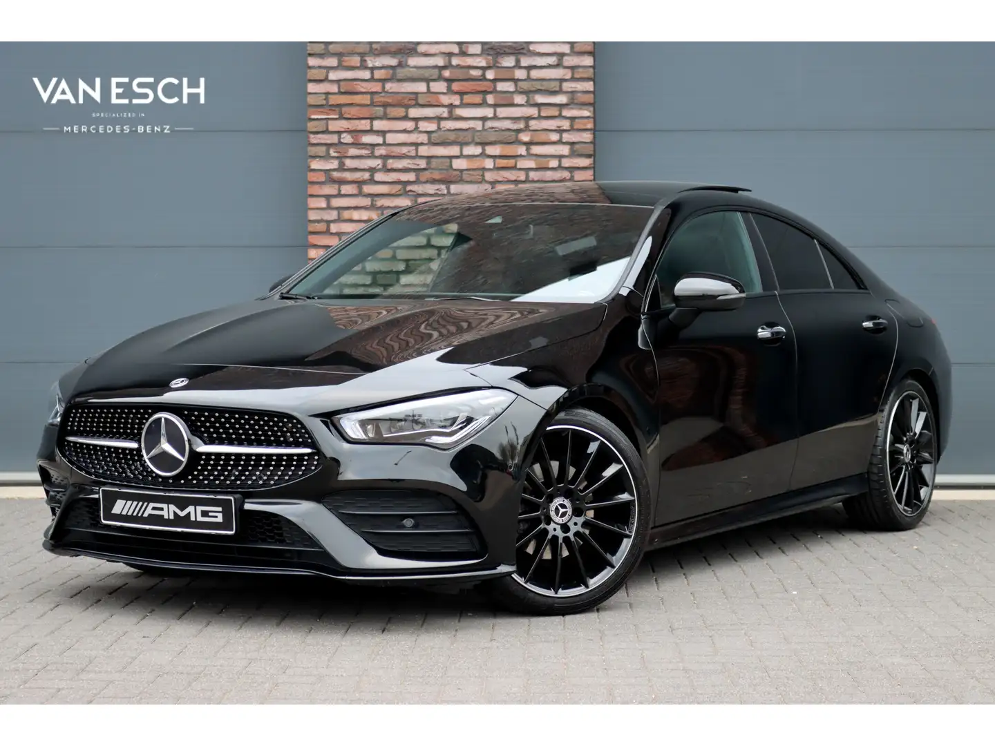 Mercedes-Benz CLA 180 AMG Line Aut7 | Panoramadak | Memory | Sfeerverlic Noir - 1