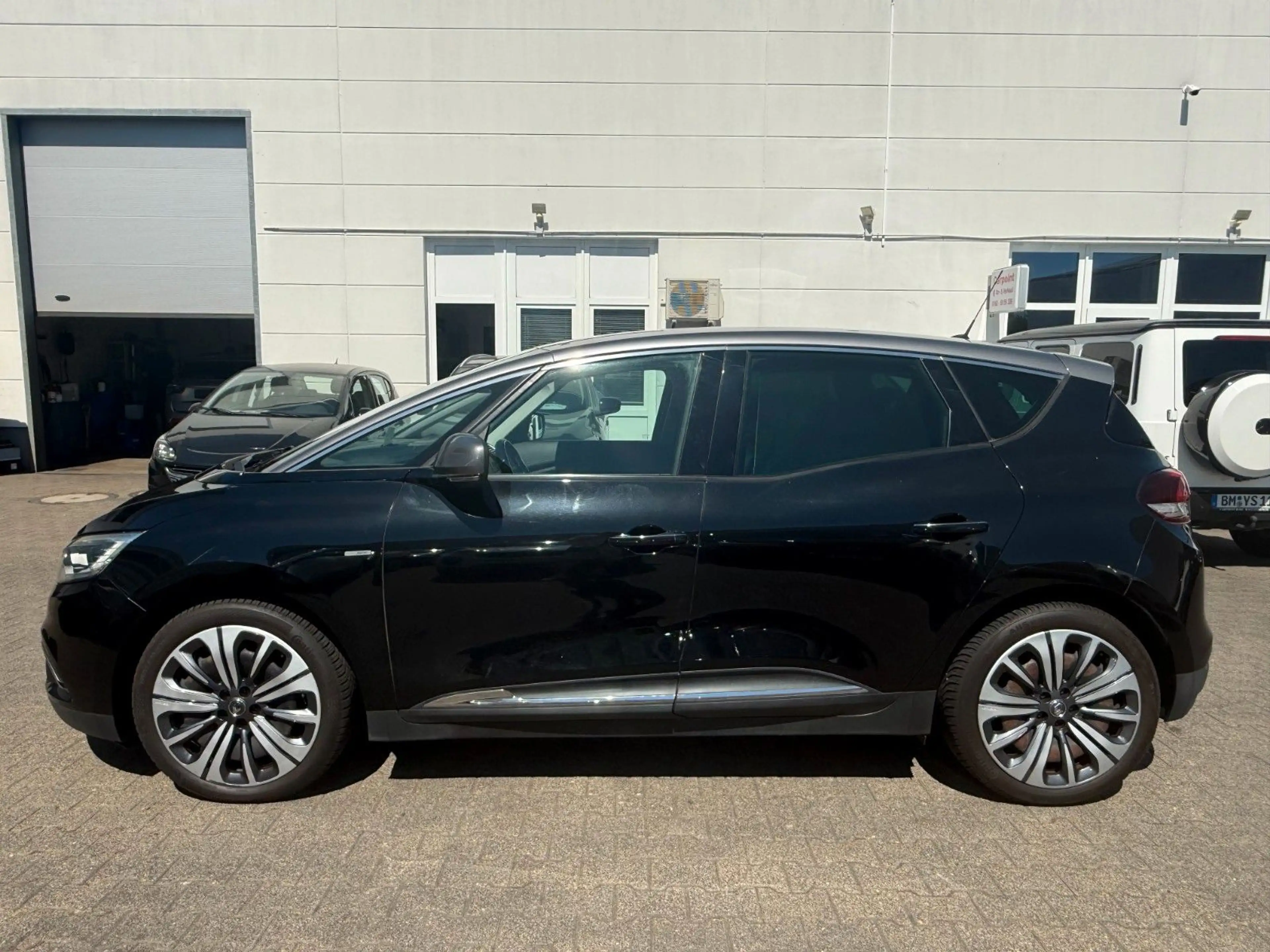 Renault Scenic IV BOSE Edition KLIMA/TEILLEDER/NAVI/AHK — photo 8