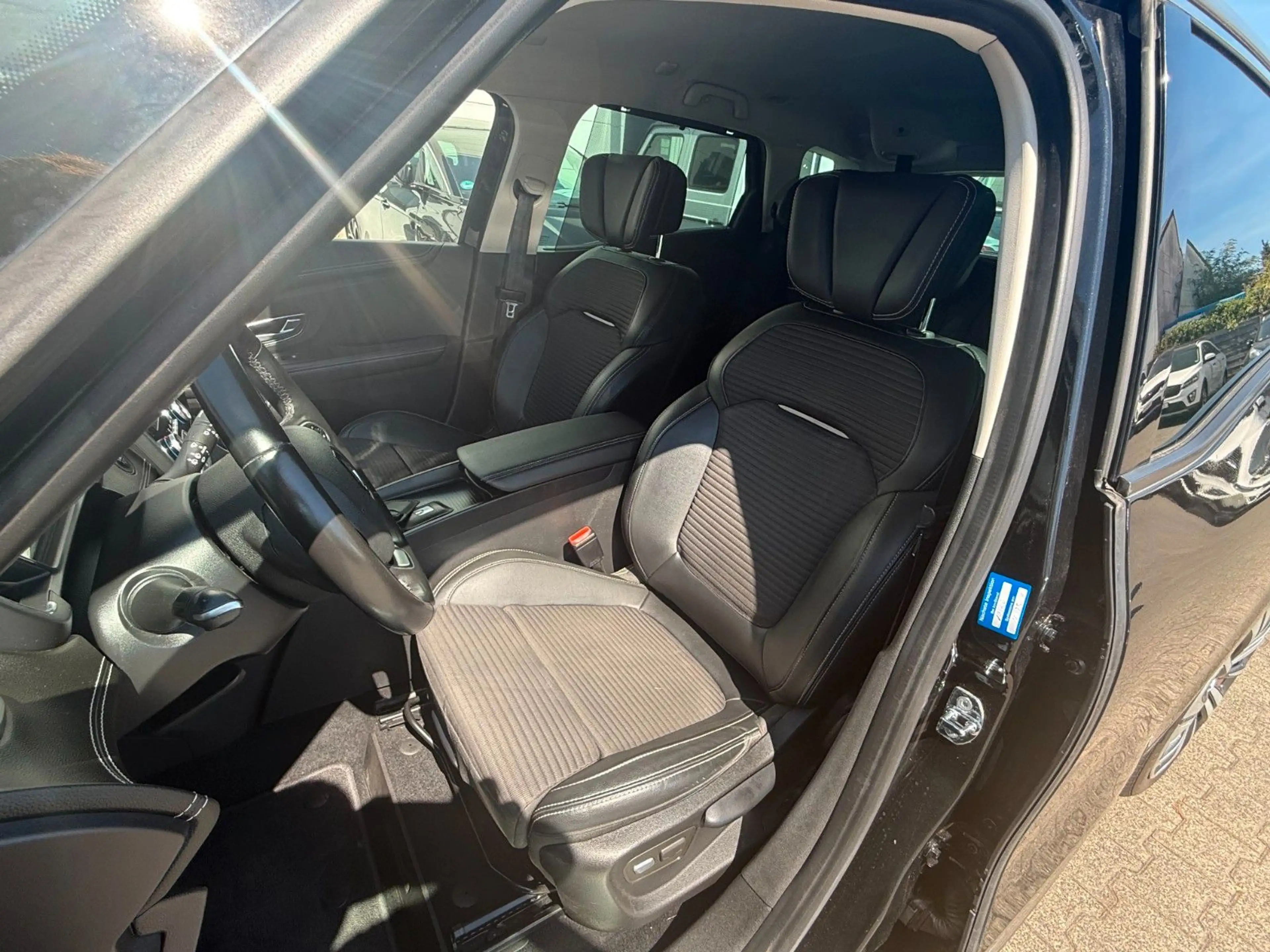 Renault Scenic IV BOSE Edition KLIMA/TEILLEDER/NAVI/AHK — photo 15