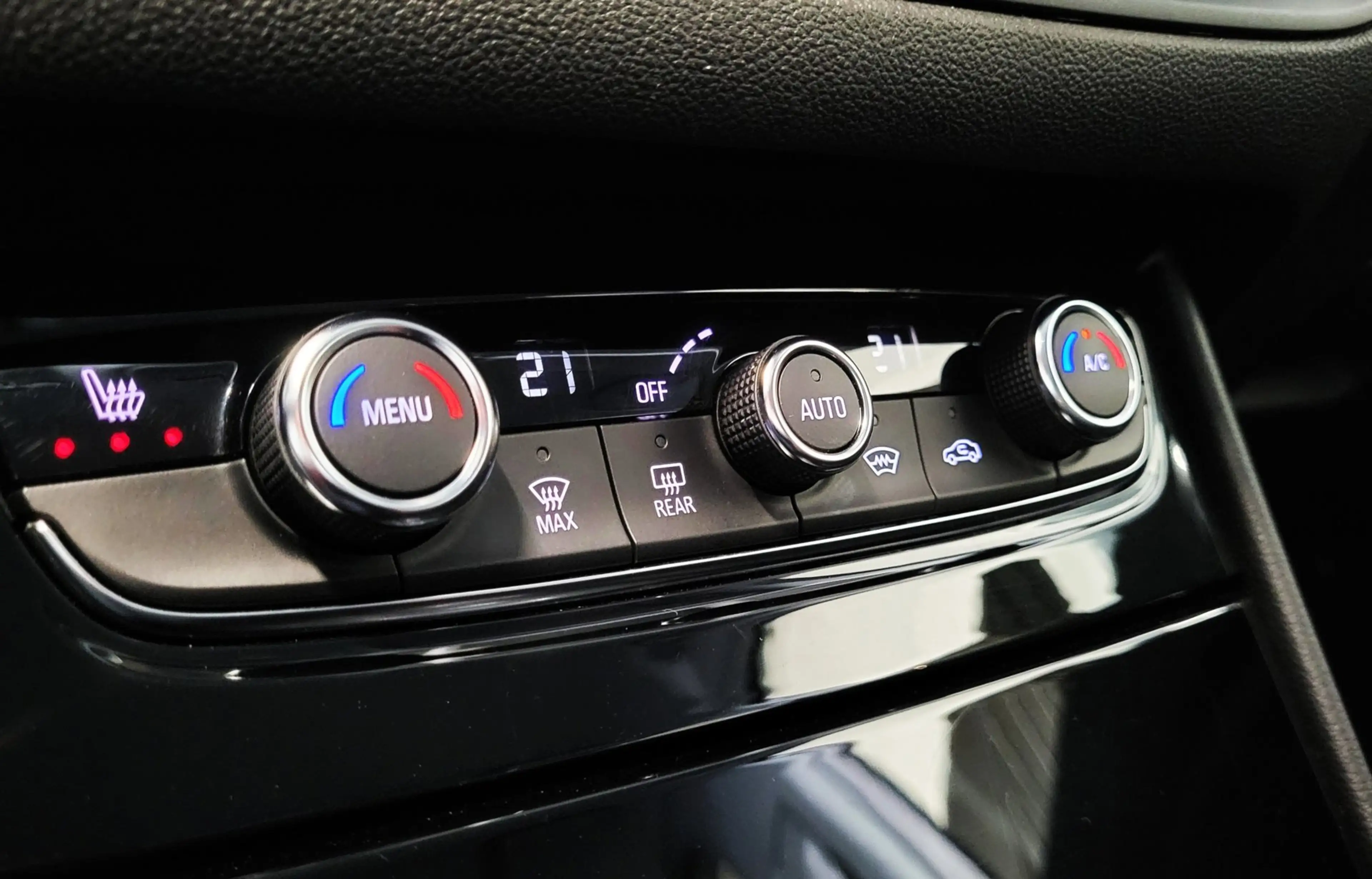 Opel Grandland 1.2 Turbo Level 4 / Carplay & Android / Camera / S — photo 19