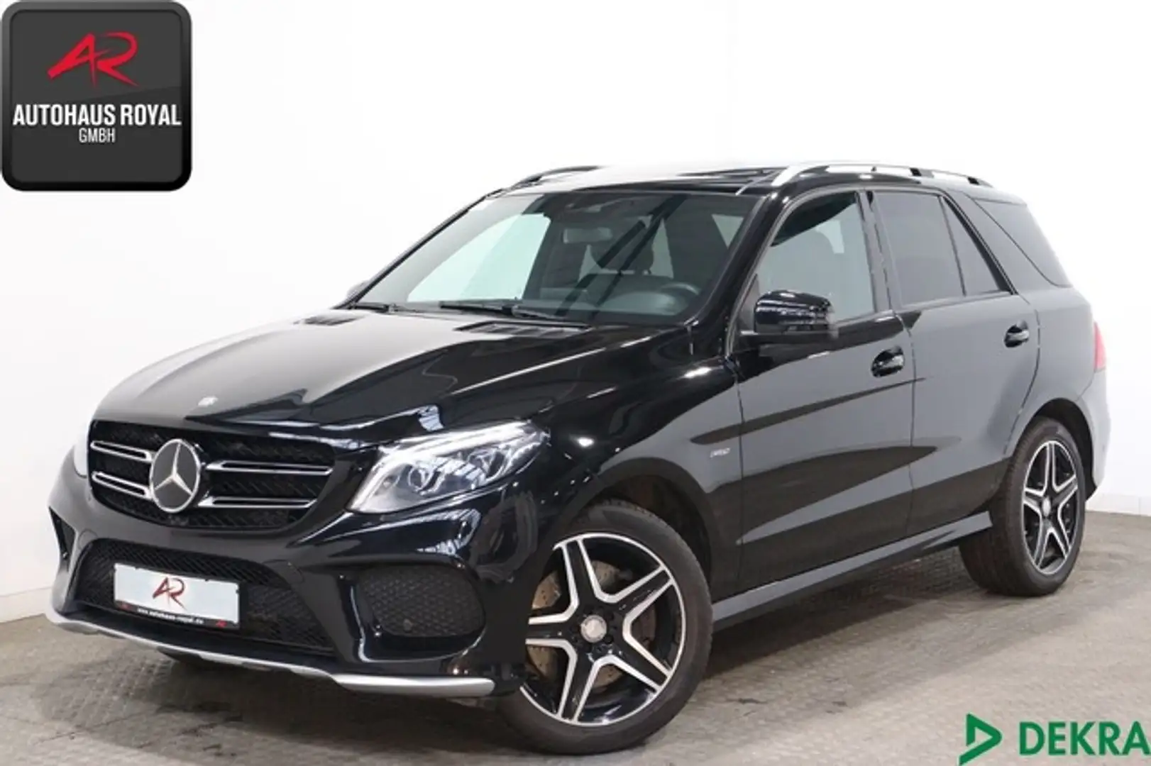 Mercedes-Benz GLE 450 AMG 4M AIRMATIC,SPURPAKET,H/K,DISTRONIC Černá - 1
