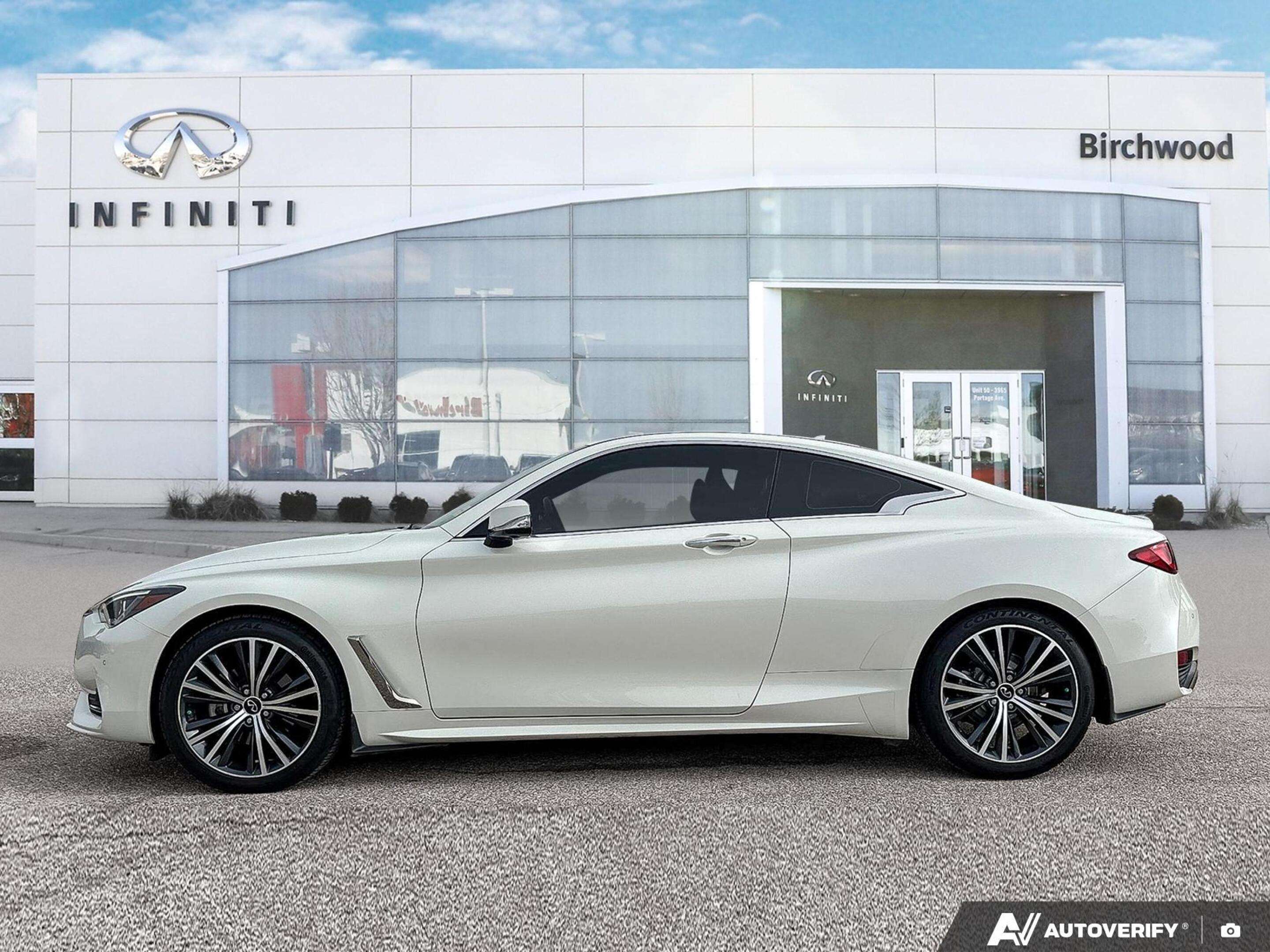 2021 Infiniti Q60 LUXE Accident Free | One Owner | Low KM — снимка 1