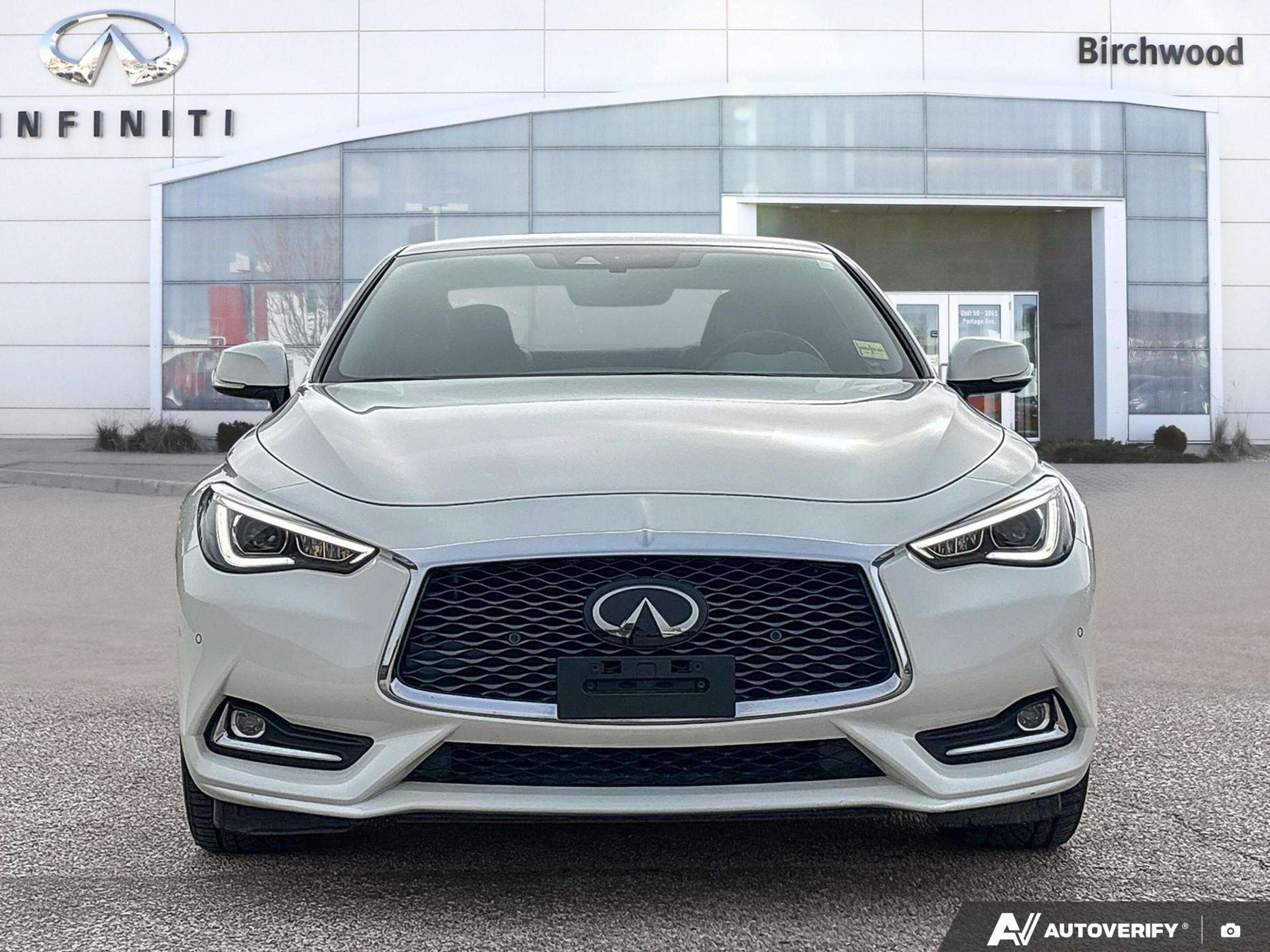 2021 Infiniti Q60 LUXE Accident Free | One Owner | Low KM — снимка 1