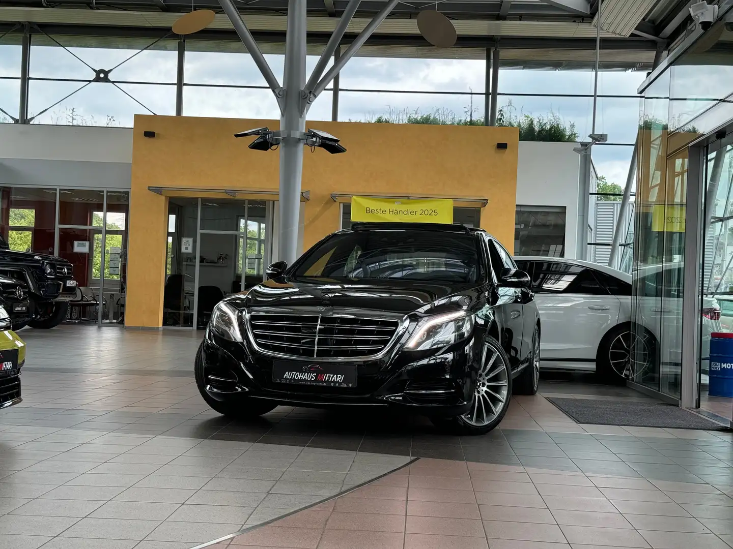 Mercedes-Benz S 500 L 4Matic Exklusiv Chauffeur Burmester 360° 20" Schwarz - 1