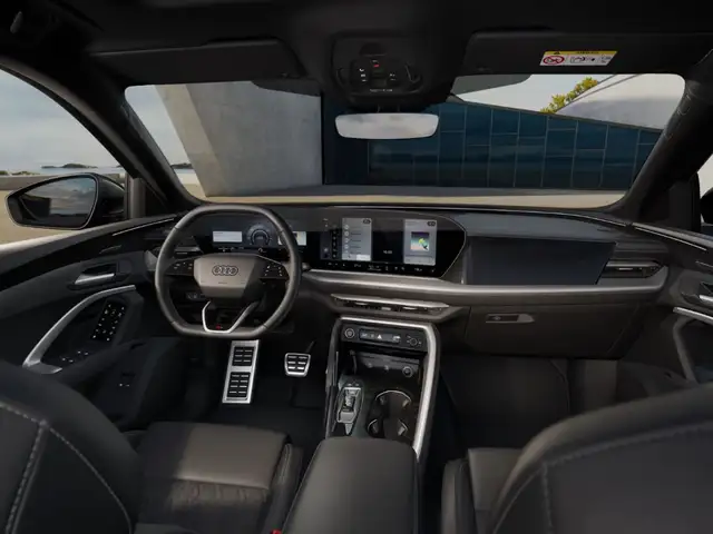 Audi Q5 view 8