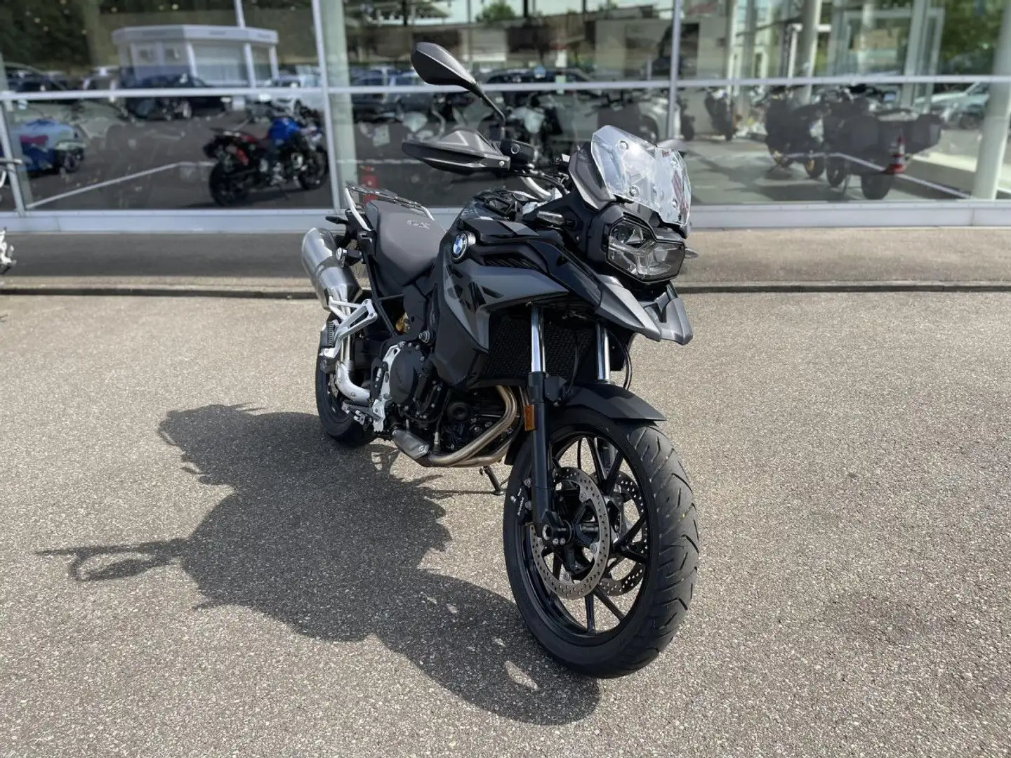 BMW F 800 GS Triple Black 3 Pakete SOS RDC Tempom. Hau Schwarz - 2