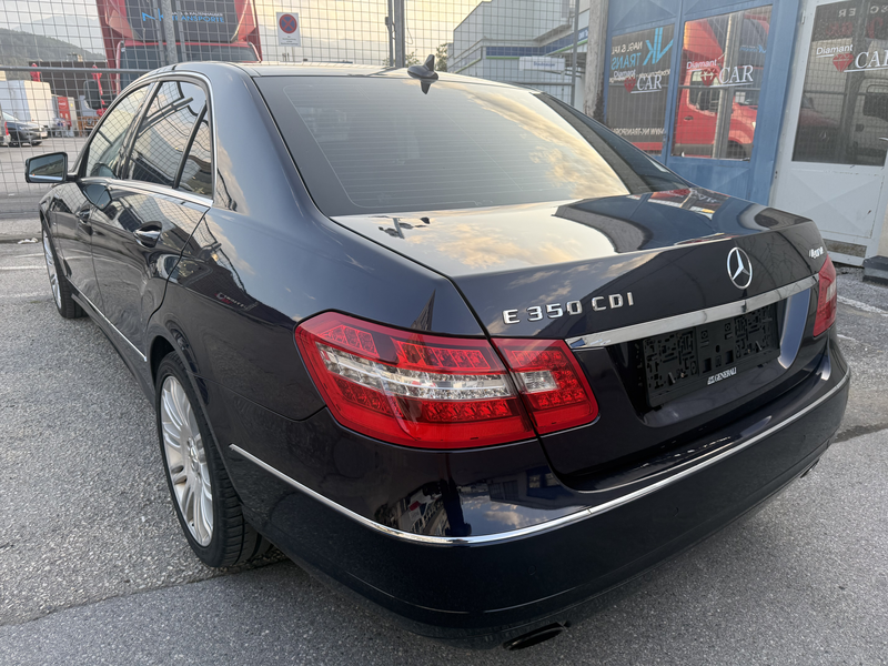 Mercedes-Benz E 350 Avantgarde BlueEfficiency 4MATIC CDI Aut. — photo 4
