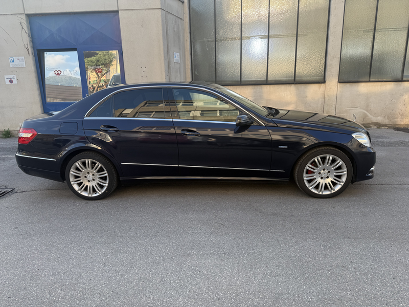 Mercedes-Benz E 350 Avantgarde BlueEfficiency 4MATIC CDI Aut. — photo 6