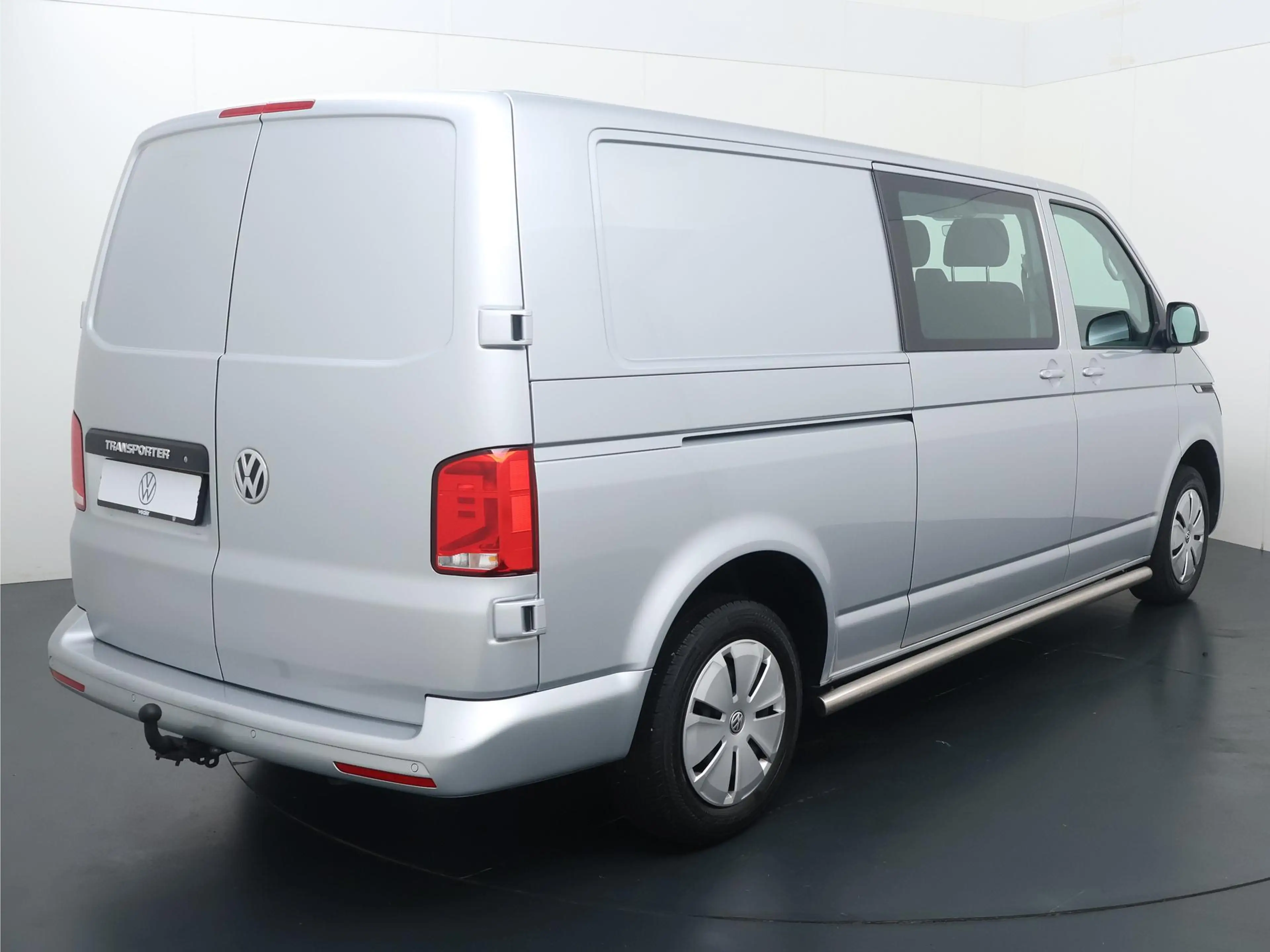 Volkswagen T6.1 Transporter 2.0 TDI L2H1 30 DC Highline | 150 PK | Trekhaak | — photo 5