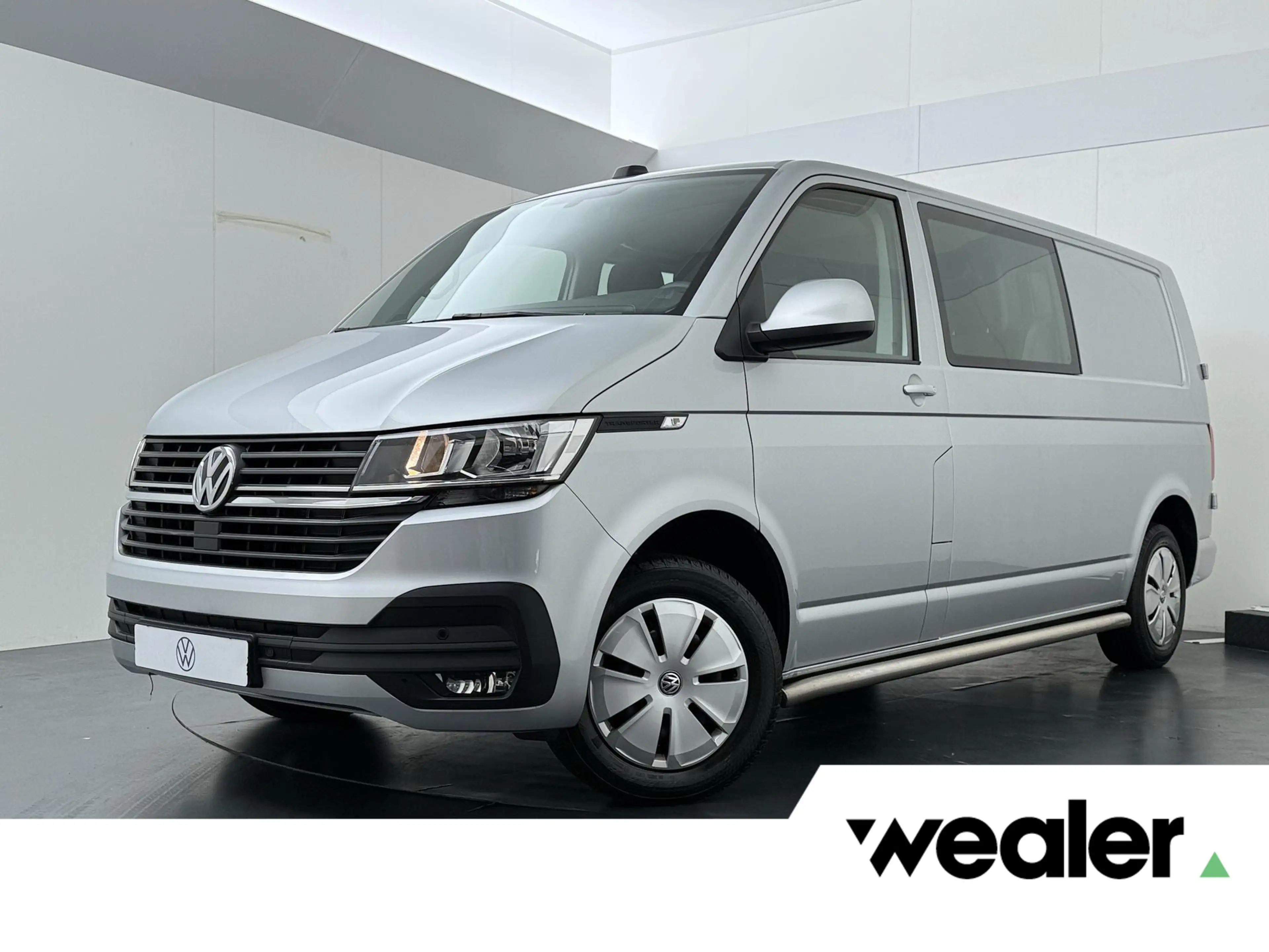Volkswagen T6.1 Transporter 2.0 TDI L2H1 30 DC Highline | 150 PK | Trekhaak |